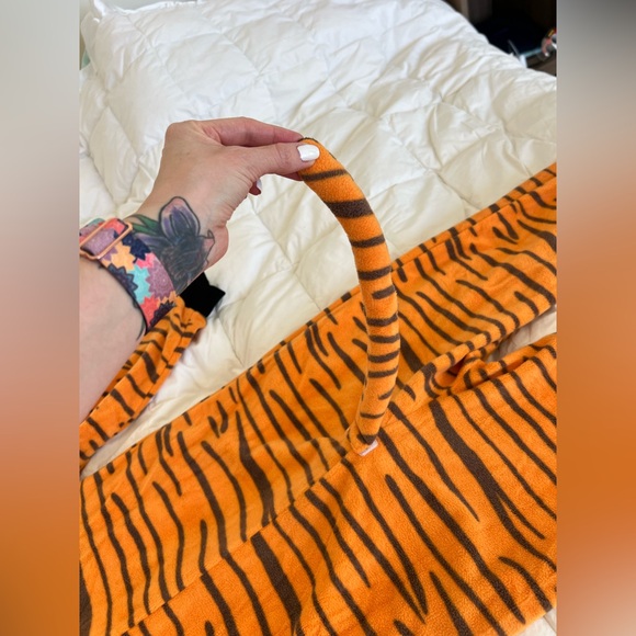 Tiger Striped Kids One Piece Costume with Hood - Picture 8 of 8